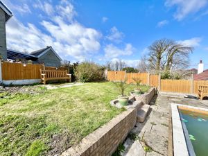 Photo 18- click for photo gallery